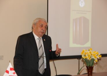 უმაღლეს სასწავლებლებში სახელმწიფო ენის სავალდებულო სწავლება აღდგება