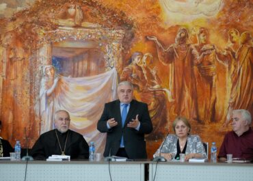 XX საფაკულტეტო სამეცნიერო კონფერენცია პროფესორ ზურაბ ჭუმბურიძის დაბადებიდან 100 წლისთავს მიეძღვნა